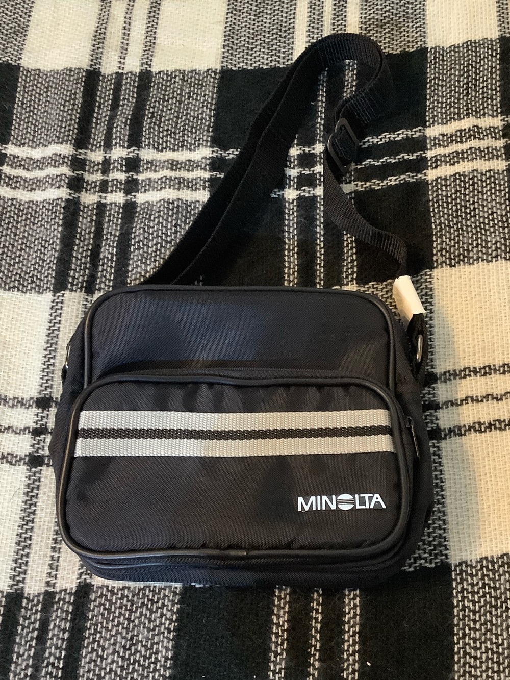 Minolta vintage black nylon camera bag